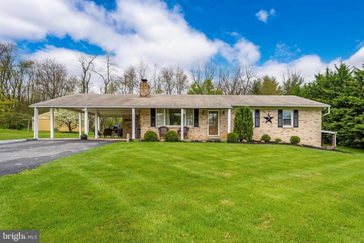 1023 Saint Michaels Rd, Mount Airy, MD 21771 | $515,000